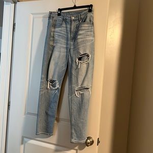 EUC destroyed holes frayed mom jeans stretch straight leg